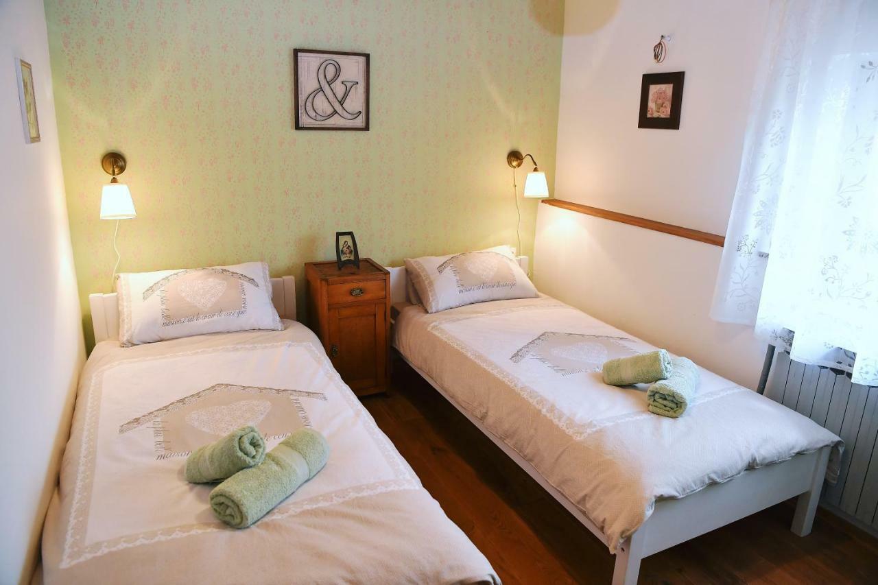 Holiday Home Ivana Pasjak Zewnętrze zdjęcie