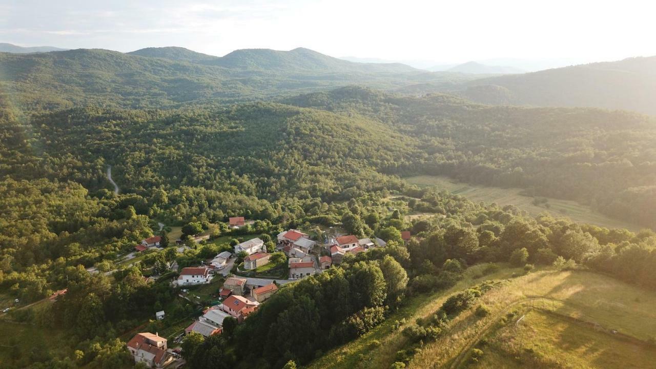 Holiday Home Ivana Pasjak Zewnętrze zdjęcie